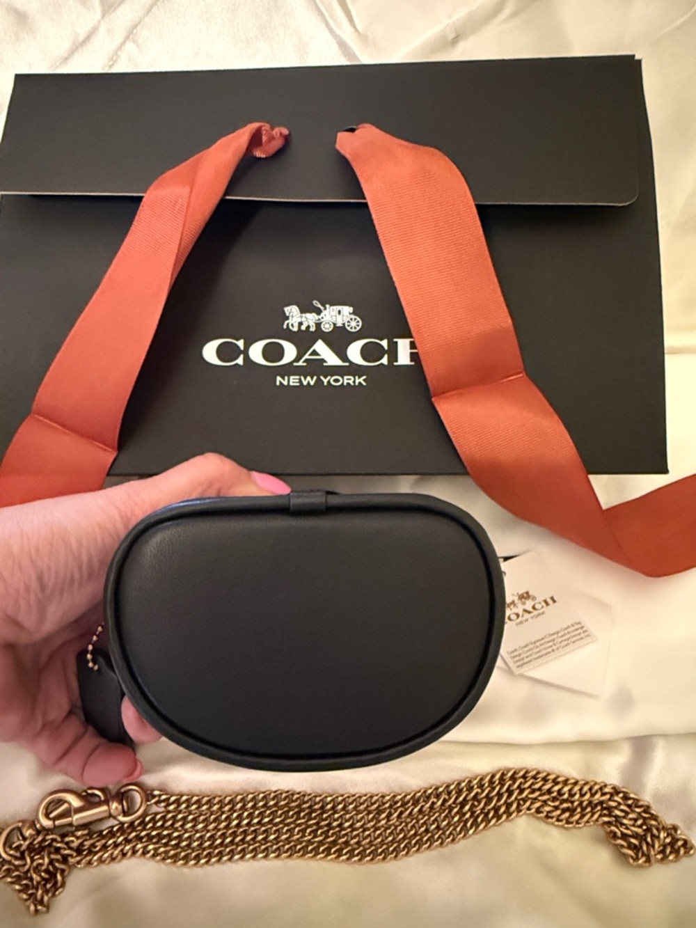 🖤💛Coach NWT Black Trail Crossbody Bag 12 With Pillow Quilting & Gold Chain Strap - Picture 6 of 10